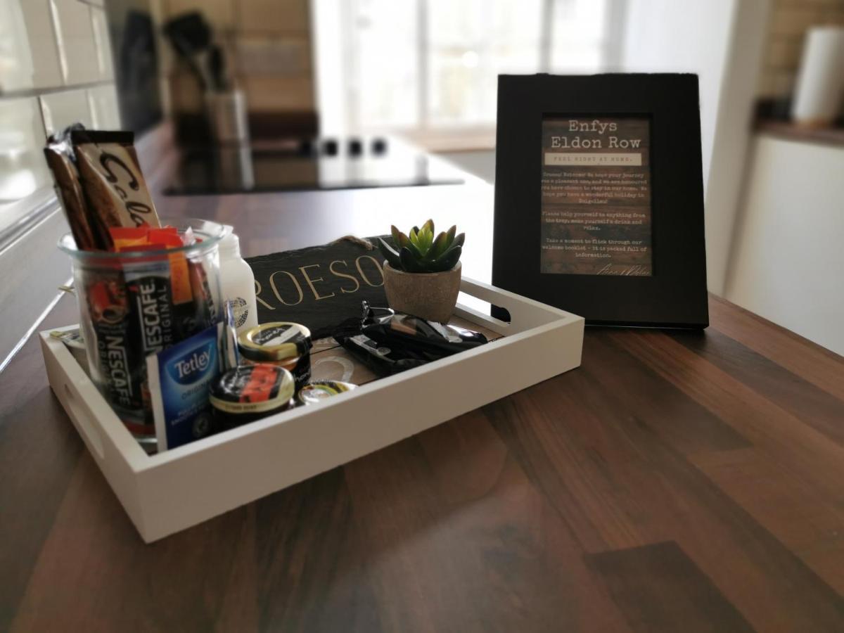 Eldon Row - Stylish Character Apartments - Central Location 1 & 2 Bed Available 돌겔라우 외부 사진