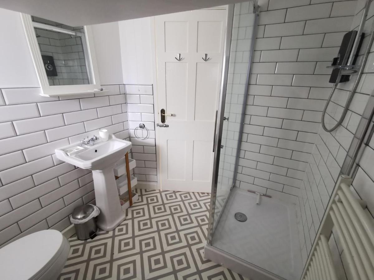 Eldon Row - Stylish Character Apartments - Central Location 1 & 2 Bed Available 돌겔라우 외부 사진