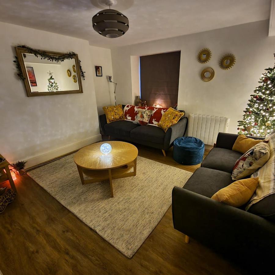 Eldon Row - Stylish Character Apartments - Central Location 1 & 2 Bed Available 돌겔라우 외부 사진